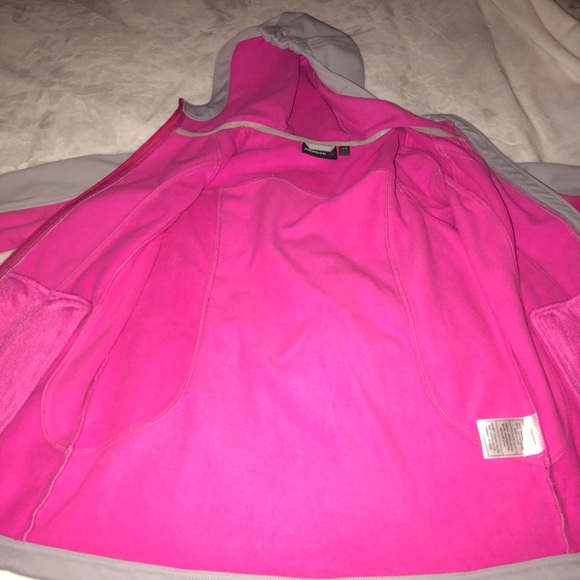 Girls Reebok Hoodie - Picture 5 of 8